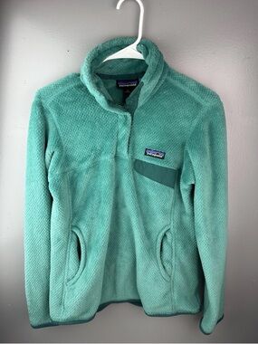 Patagonia Teal Fleece Pullover with Chest Pocket